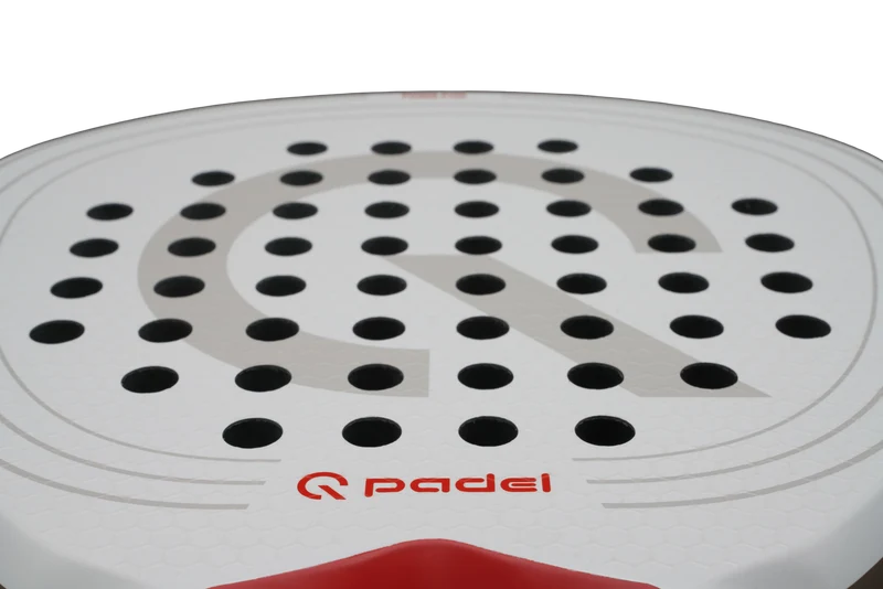 Q Padel P700