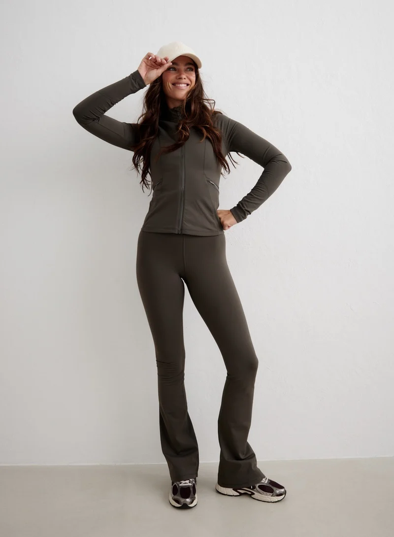 Dark Ivy Warming Flare Tall Tights