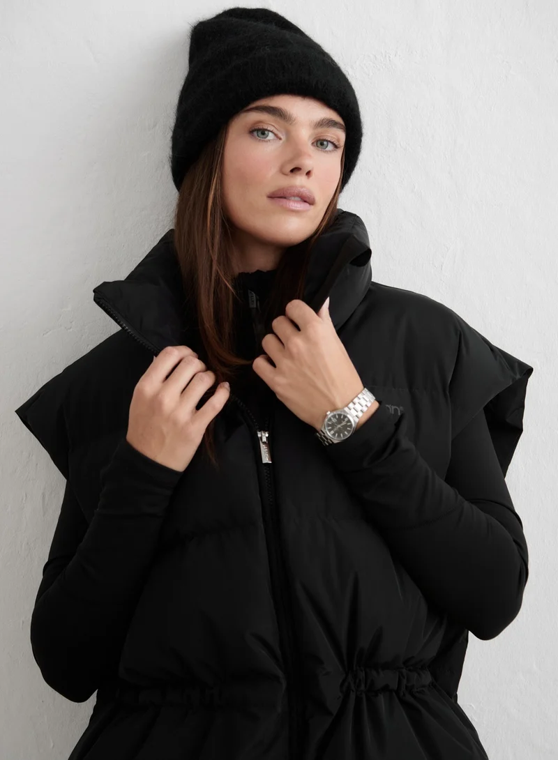 Black Moment Puffer Vest