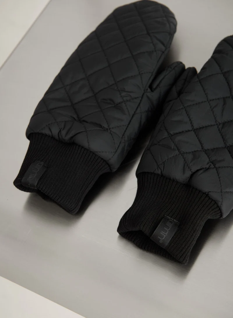 Black Quilted Mittens