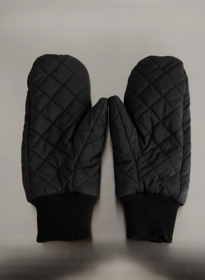 Black Quilted Mittens