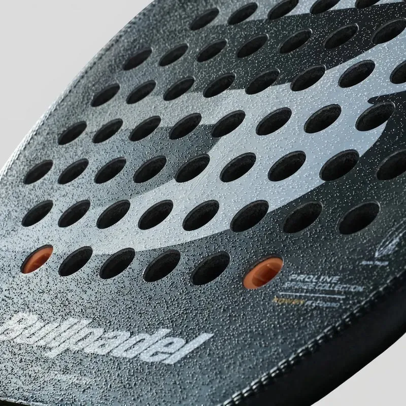 Bullpadel Juan Tello Vertex 04 2025