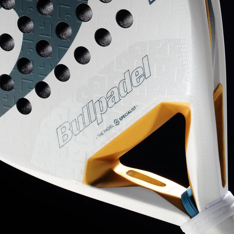 Bullpadel Padelracket Pearl 26 Testracket Outlet