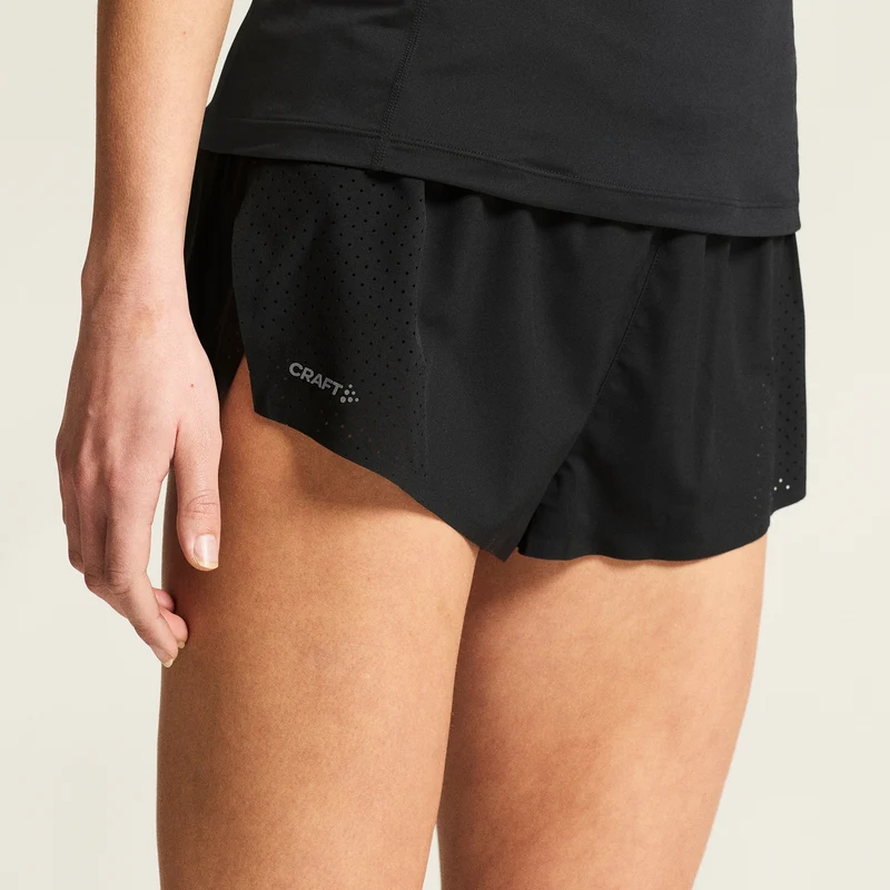 Race Day Laufshorts Damen - schwarz