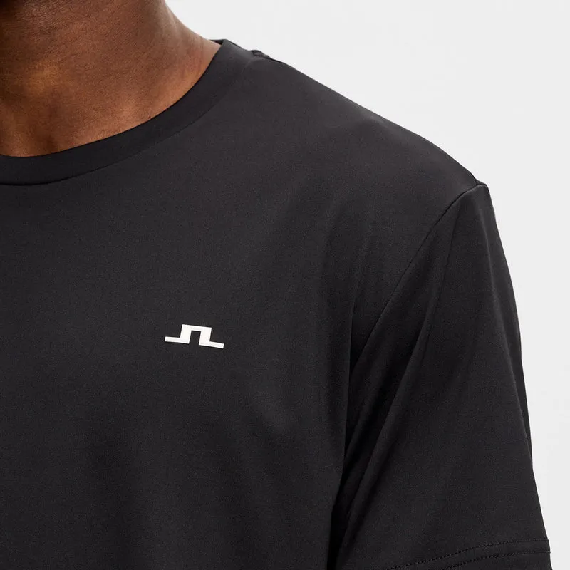 Ade T-Shirt Herren-schwarz