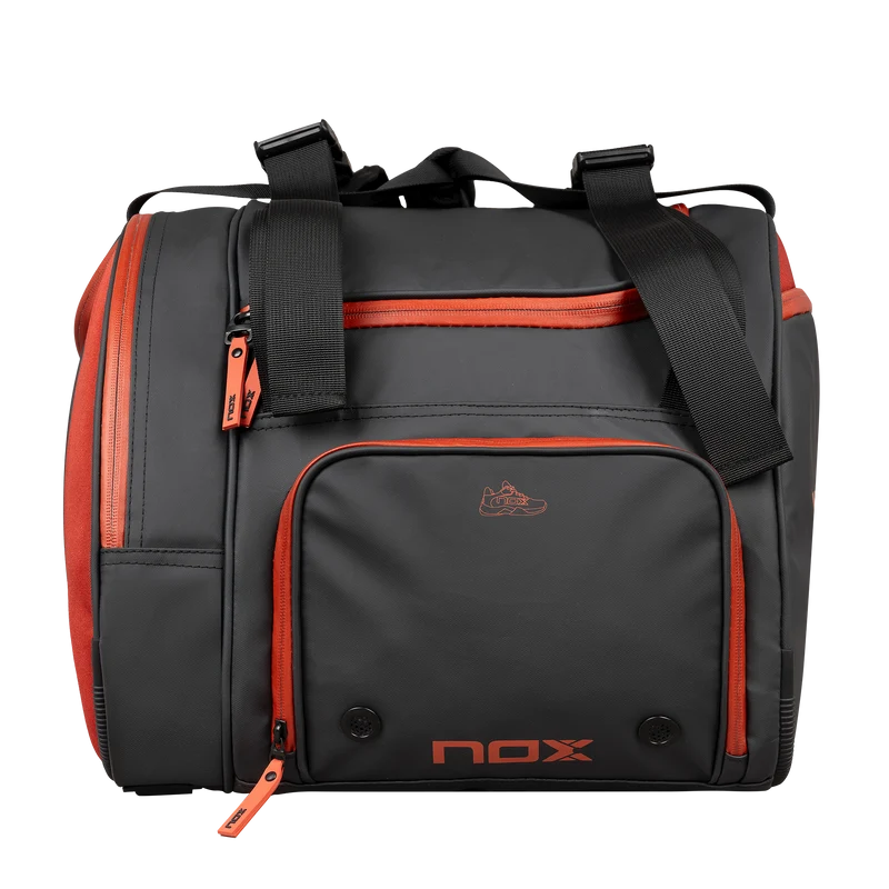 Nox Luxury Open Series Schwarz/Rot Rucksack