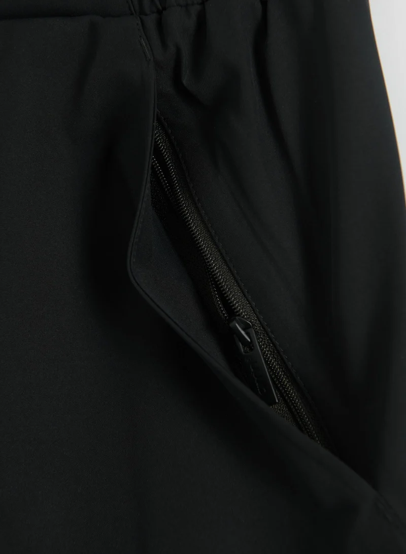 Black 3L Shell Pants