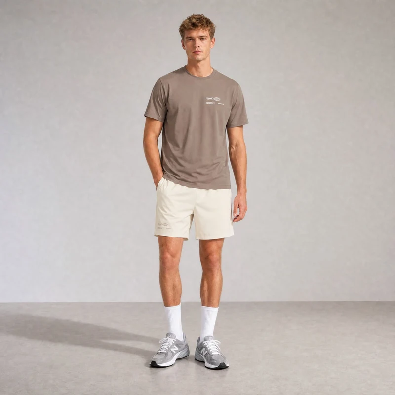 Oncourt Walnuss / Off-White Uniform-Bundle