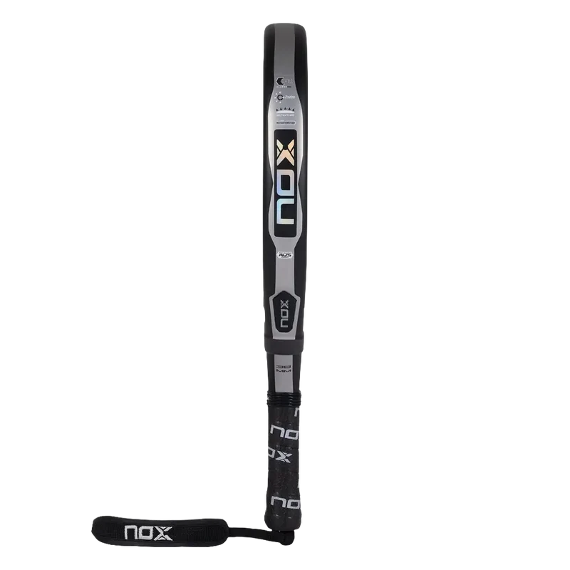 Pala de TEST Nox AT10 Genius Attack 18K Limited Edition