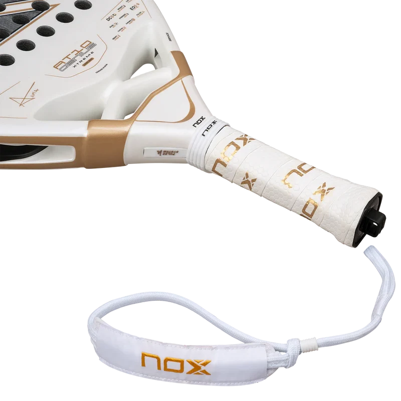NOX AT10 Genius 12K Alum Xtrem Padelschläger 26