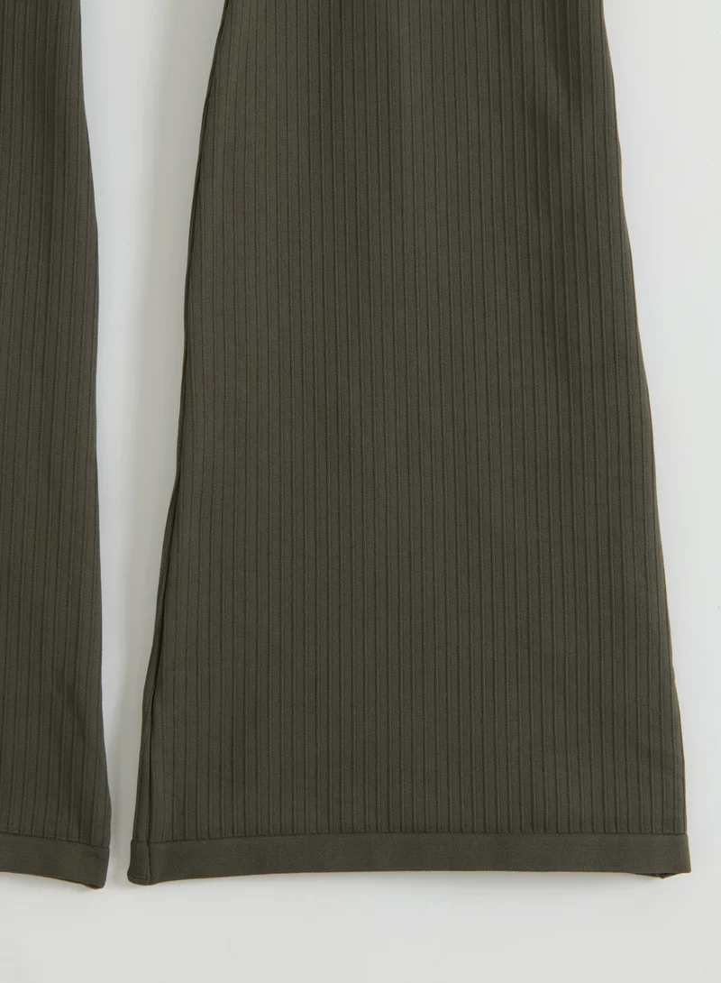Dark Ivy Ribbed Seamless Flare Petite Tights