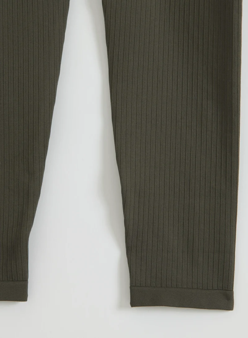 Dark Ivy Ribbed Seamless Tights