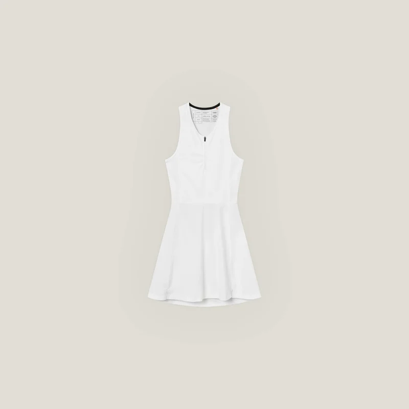 Oncourt White Dress & Bandeja Socken