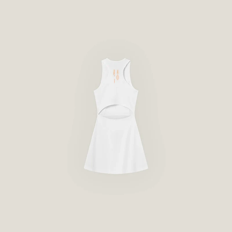 Oncourt White Dress & Bandeja Socken