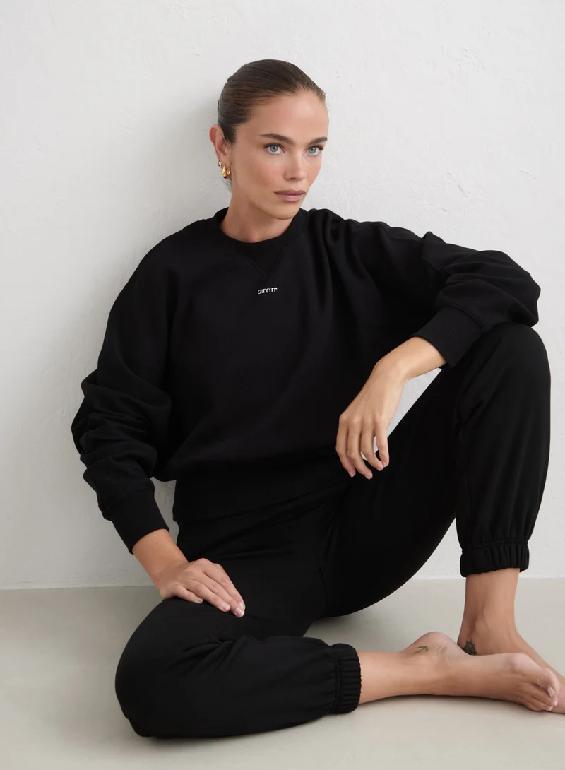 Black Sportif Sweatshirt