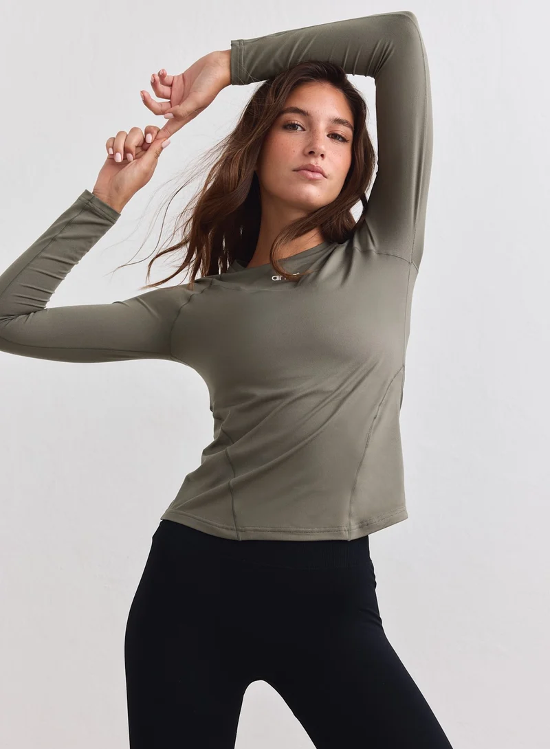 Ivy Soft Basic Long Sleeve