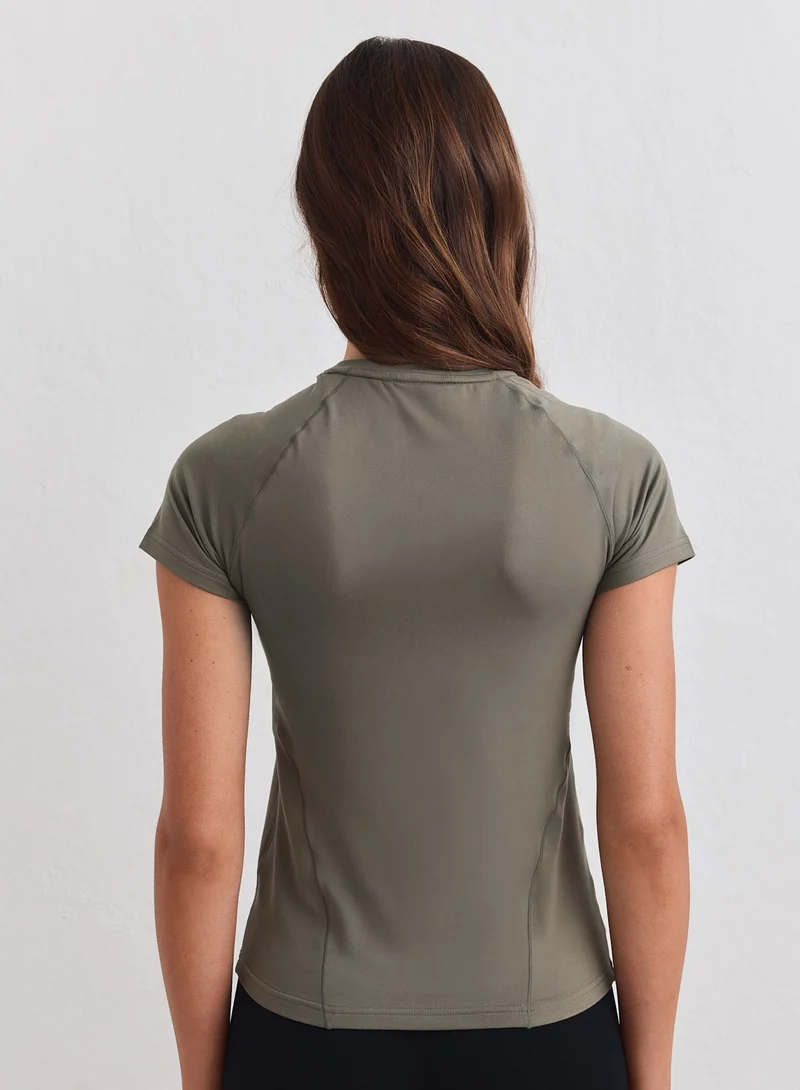Ivy Soft Basic Short Sleeve