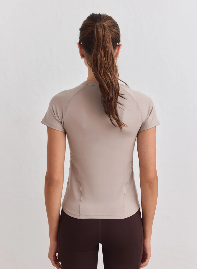 Dark Clay Soft Basic Short Sleeve
