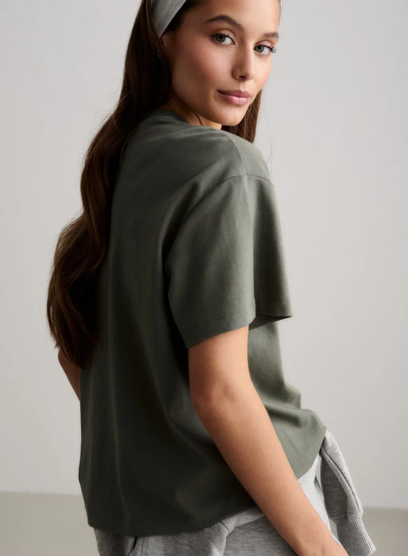 Ivy Script Boxy T-shirt