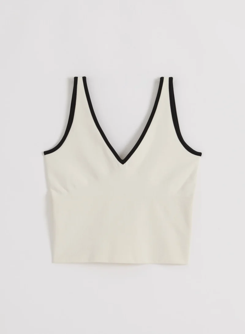 Cream Black Shape Seamless Deep Cut Singlet