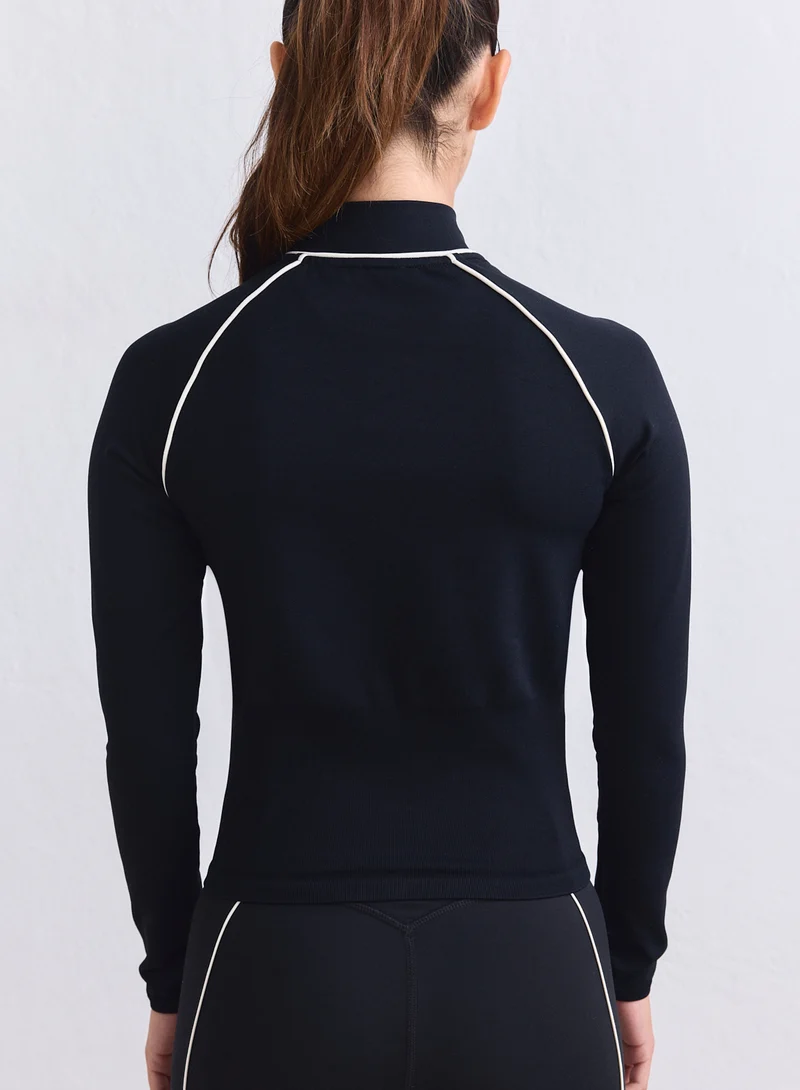 Black Shape Seamless Contrast Zip Jacket