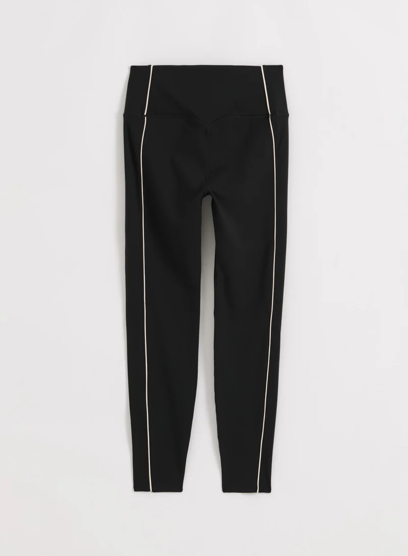 Black Sense Contrast Tights