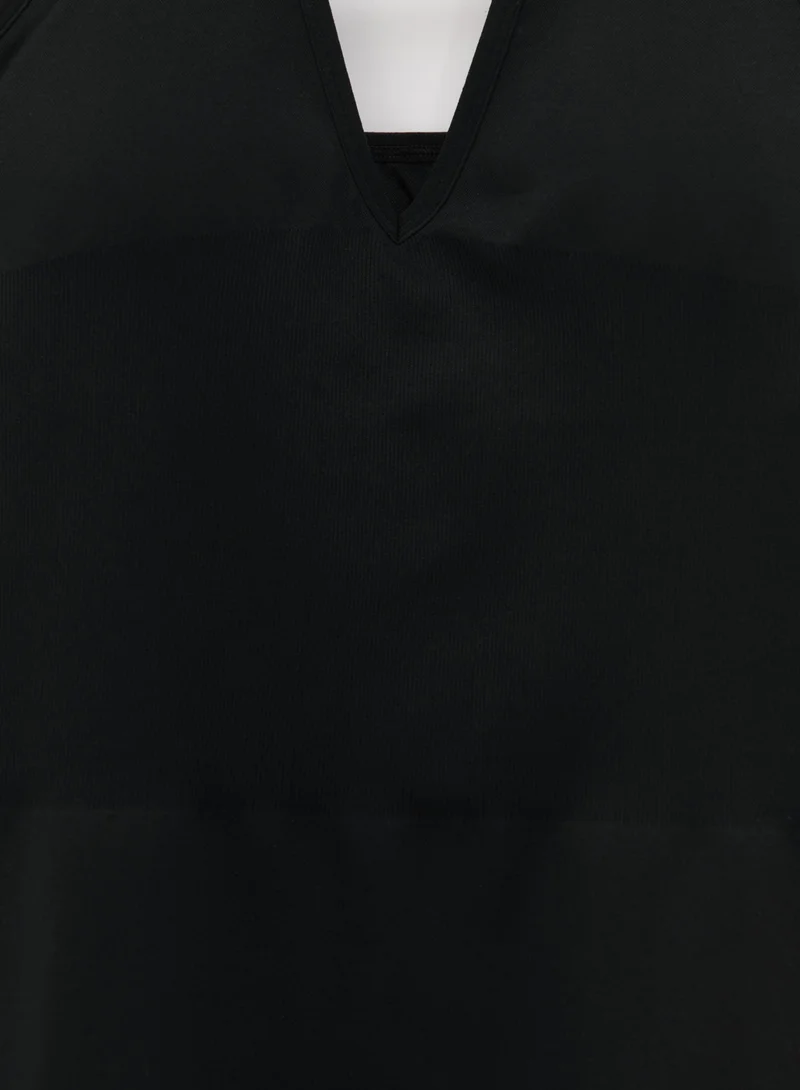 Black Shape Seamless Deep Cut Dress