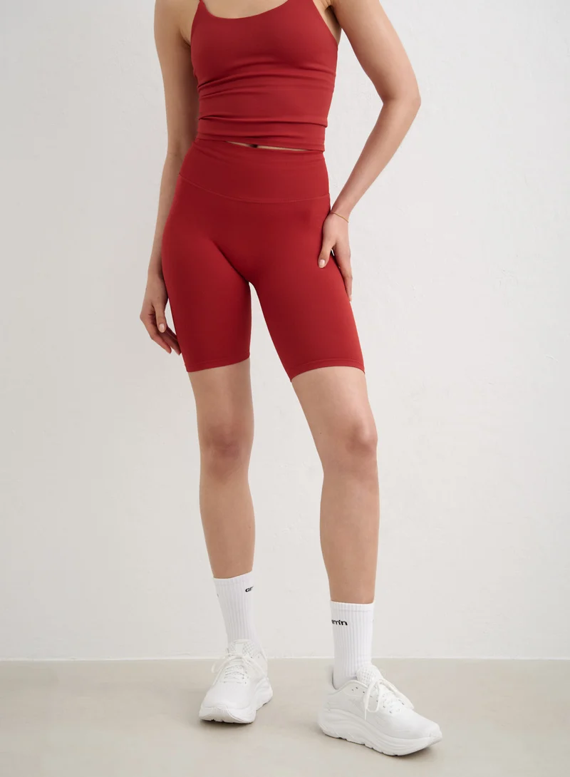 Cayenne Shape Seamless Biker Shorts
