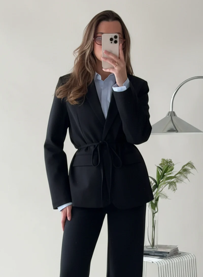 Black Luxe Relaxed Blazer