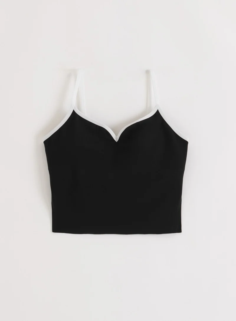 Black Sense Contour Singlet