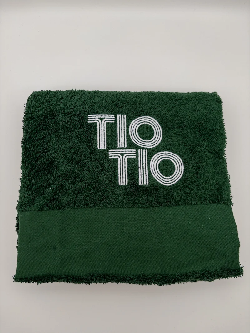 TIO TIO Handtuch – Bleib trocken, spiel stark
