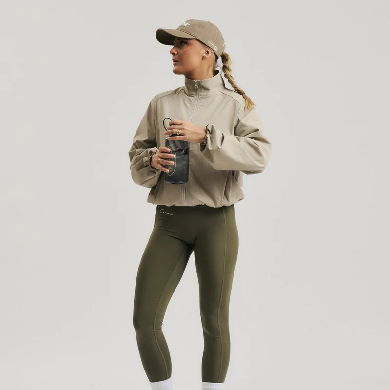 Active Cuera Short Jacket - Taupe