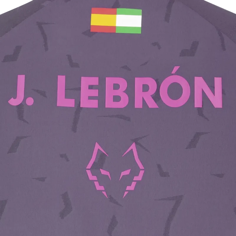 Camiseta Babolat Replica Black Plum 2027 J. Lebrón