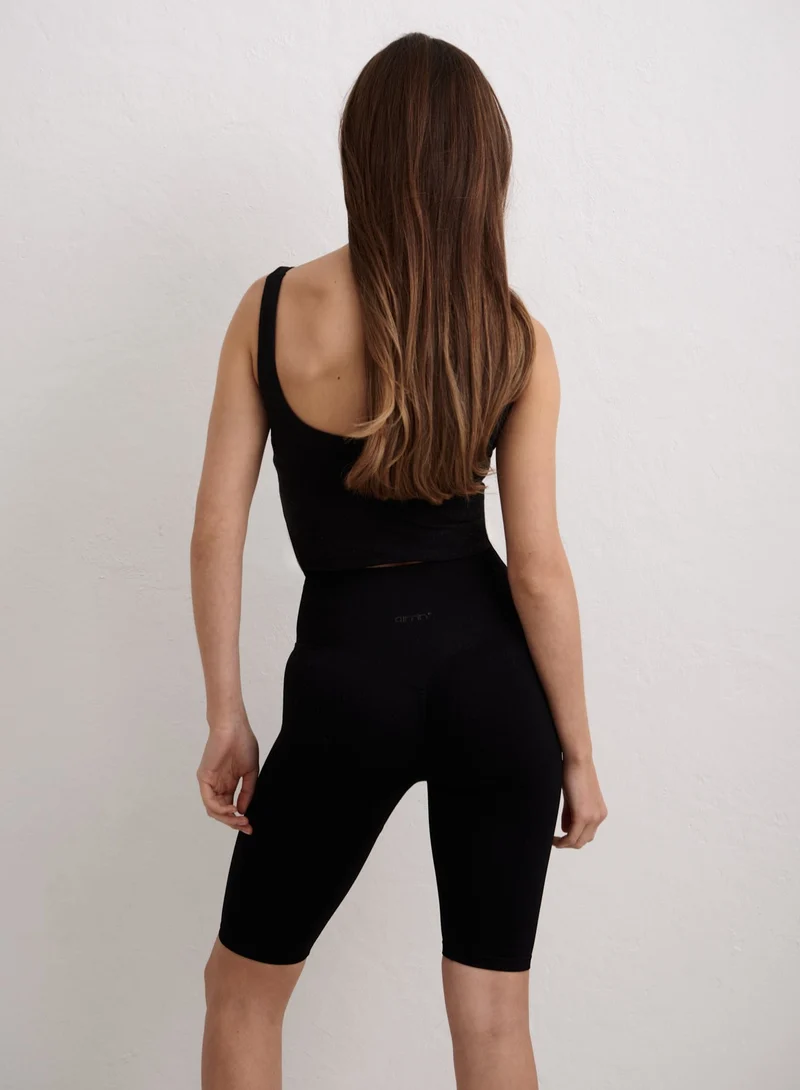 Black Shape Seamless Biker Shorts