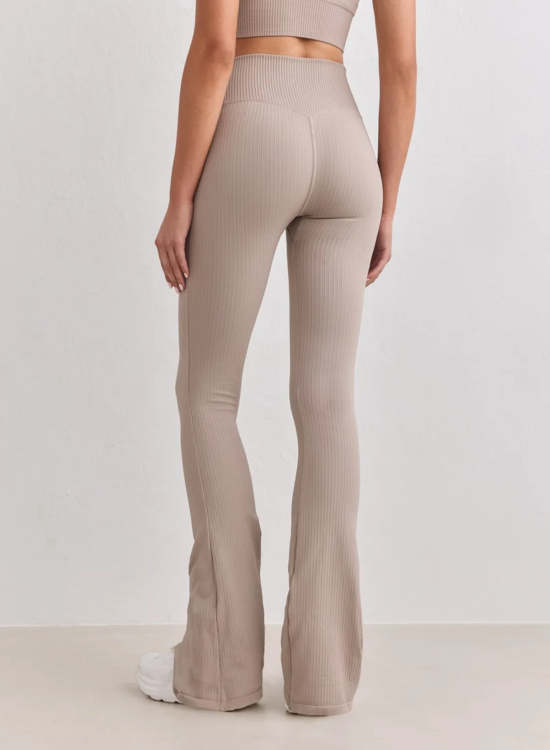 Dark Clay Ribbed Seamless Flare Petite Tights