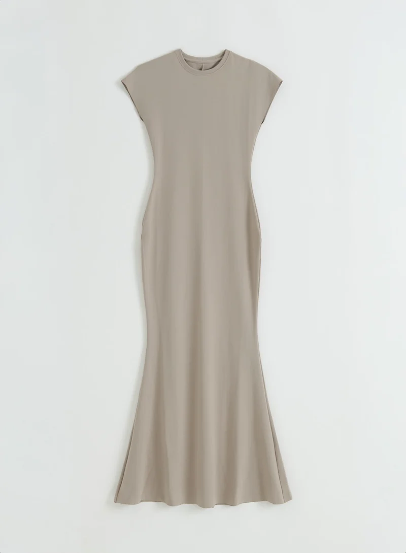 Dark Clay Sense Mermaid Cap Sleeve Dress