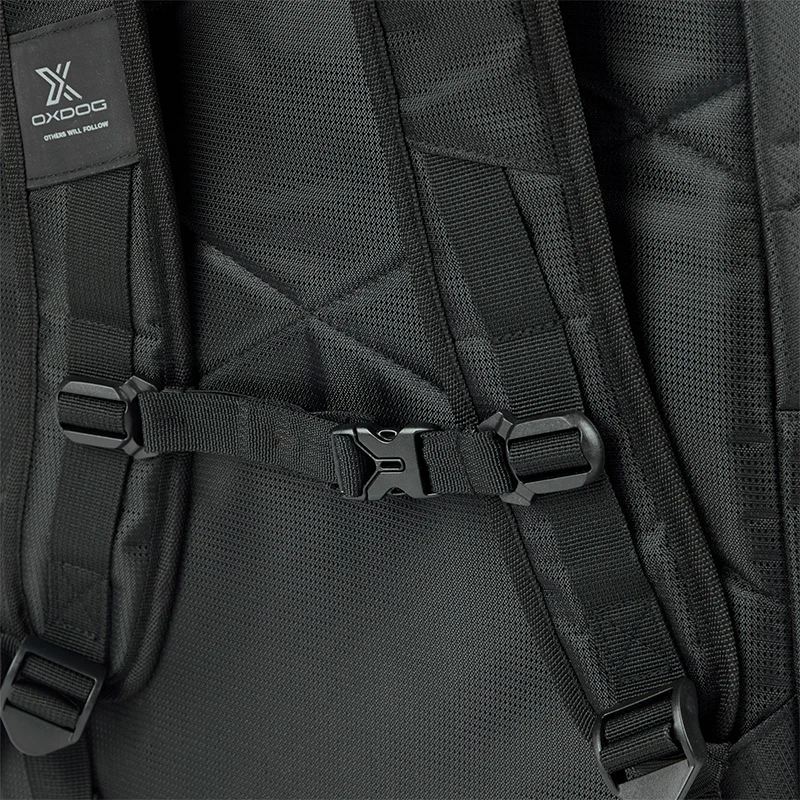Mochila Oxdog Cube Negro