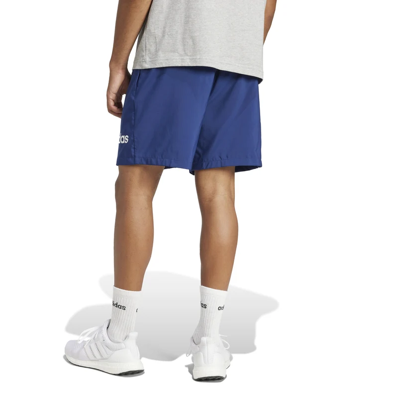 ADIDAS M LIN CHELSEA Shorts aus recyceltem Material
