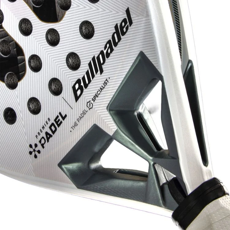 Bullpadel Padelracket Hack 04 Premier Padel 26