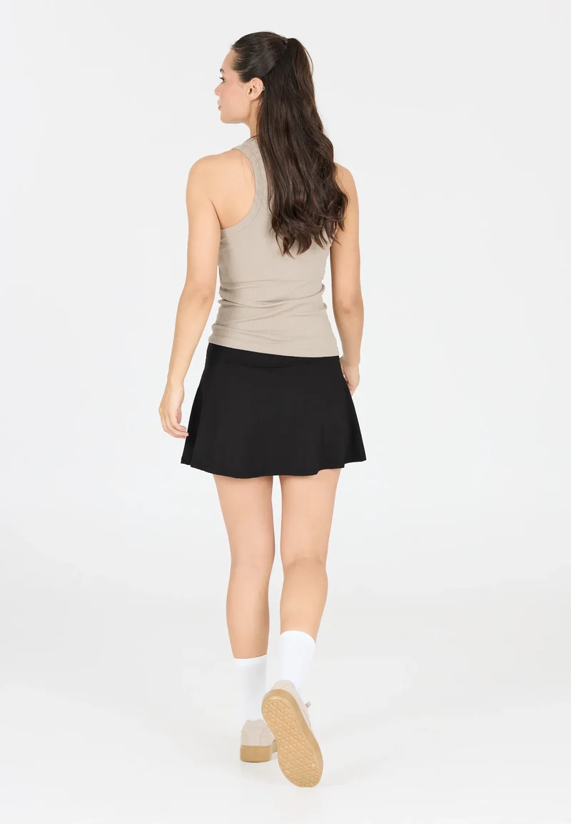 Athlecia Biny Skirt (Black)