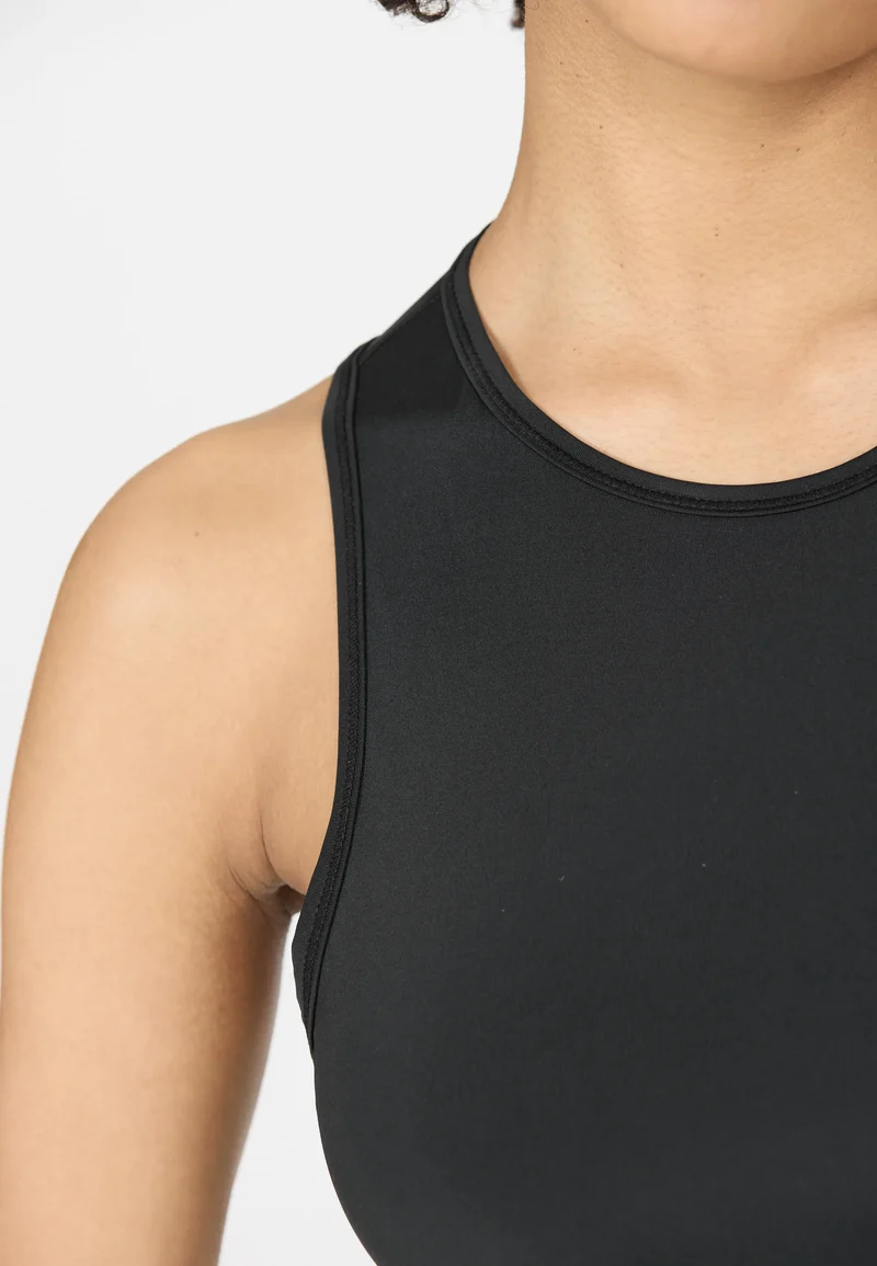 Athlecia Yamato Dress (Black)