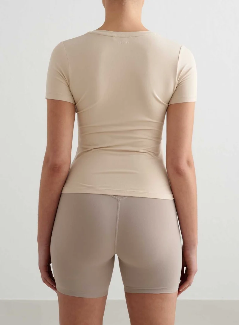 Café Au Lait Soft Basic V-neck Short Sleeve