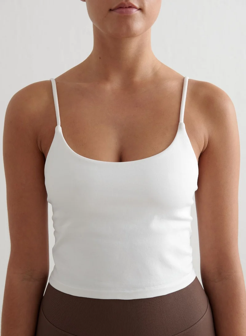 White Shape Seamless Strap Singlet