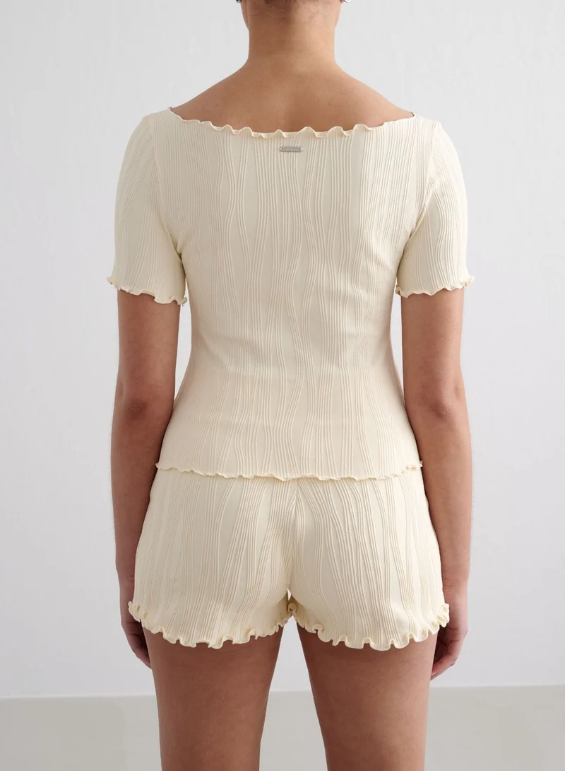 Almond White Tulip Short Sleeve Top