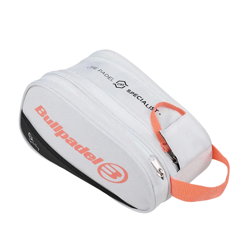 Neceser Bullpadel BPN26019 D.Case Blanco 2026