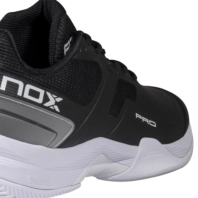 NOX AT10 PRO Black/White 2026 (Zapatillas)