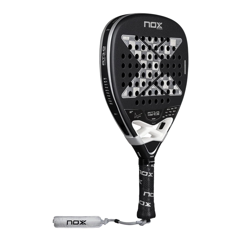 Pala de TEST Nox AT10 Genius Attack 18K by Agustin Tapia 2026
