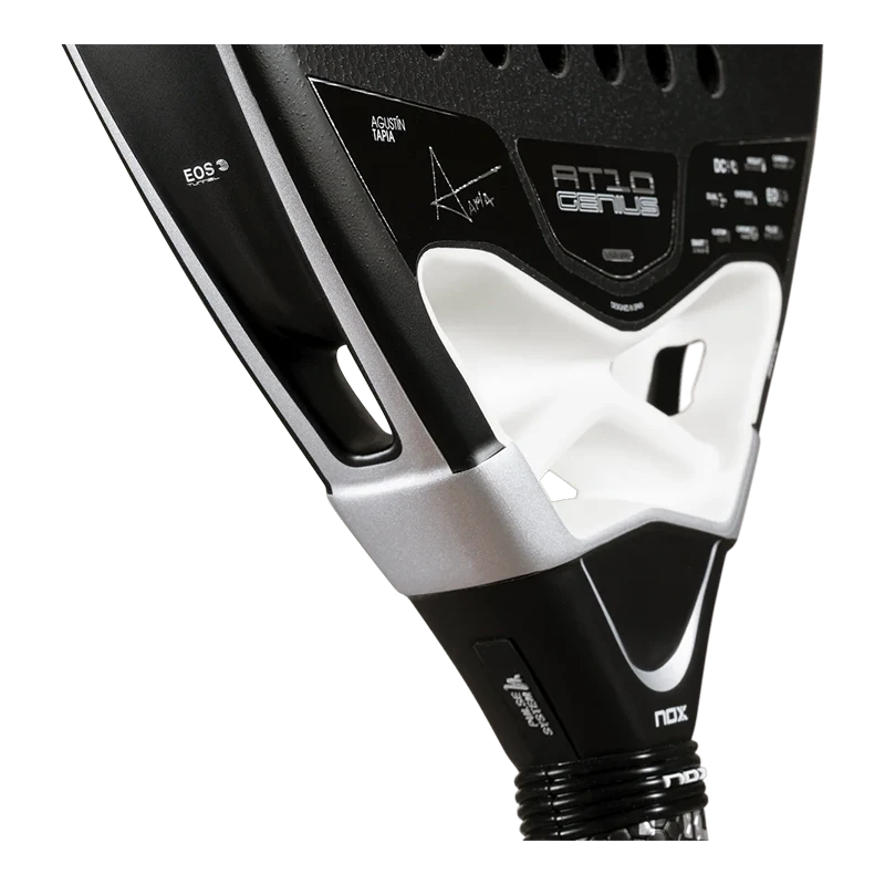 Pala de TEST Nox AT10 Genius Attack 18K by Agustin Tapia 2026