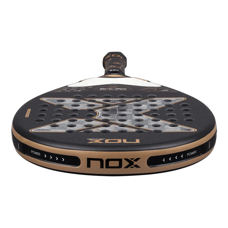 Pala NOX AT10 Genius 18K by Agustin Tapia 2026