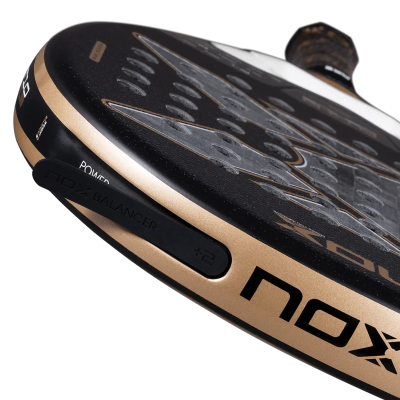 Pala NOX AT10 Genius 18K by Agustin Tapia 2026